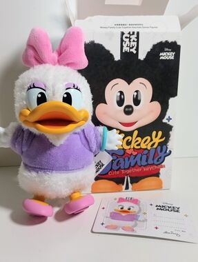 Sold Pop Mart Disney Mickey Family Cute Together Daisy Plush Pendant Keychain